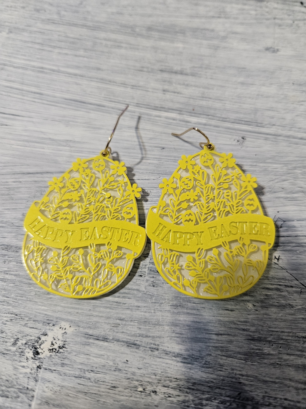 Source Unknown Yellow Floral "Happy Easter" Egg Dangle Earrings